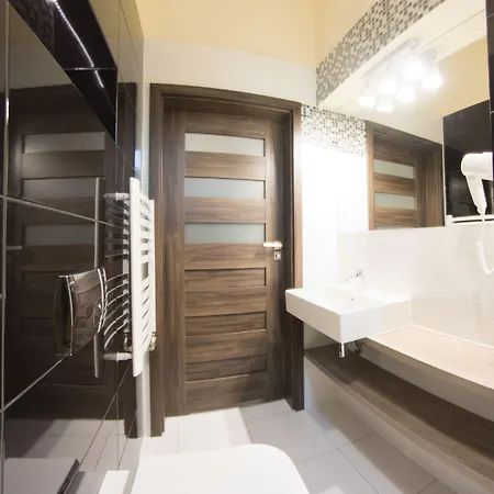 Yourplace M57 3* 크라쿠프