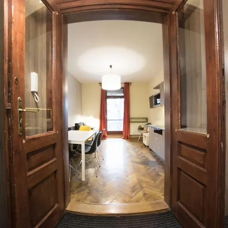 Апарт-отель Yourplace M57 3*