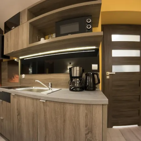 Yourplace M57 كراكوفيا