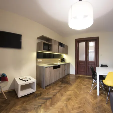 Aparthotel Yourplace M57