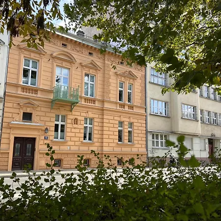 Aparthotel Yourplace M57 3*